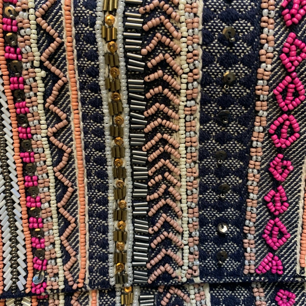 Beaded Franchi  Patterned Crossbody Bag with Chain Strap